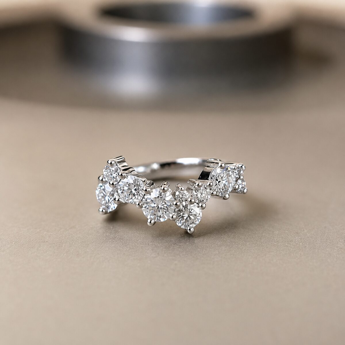 Scattered diamond contour band, white gold